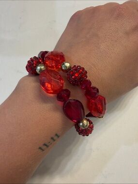 Red Beaded Stretch Bracelet Set (2)